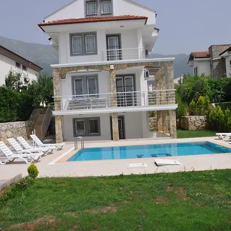Beyaz * Ovacık